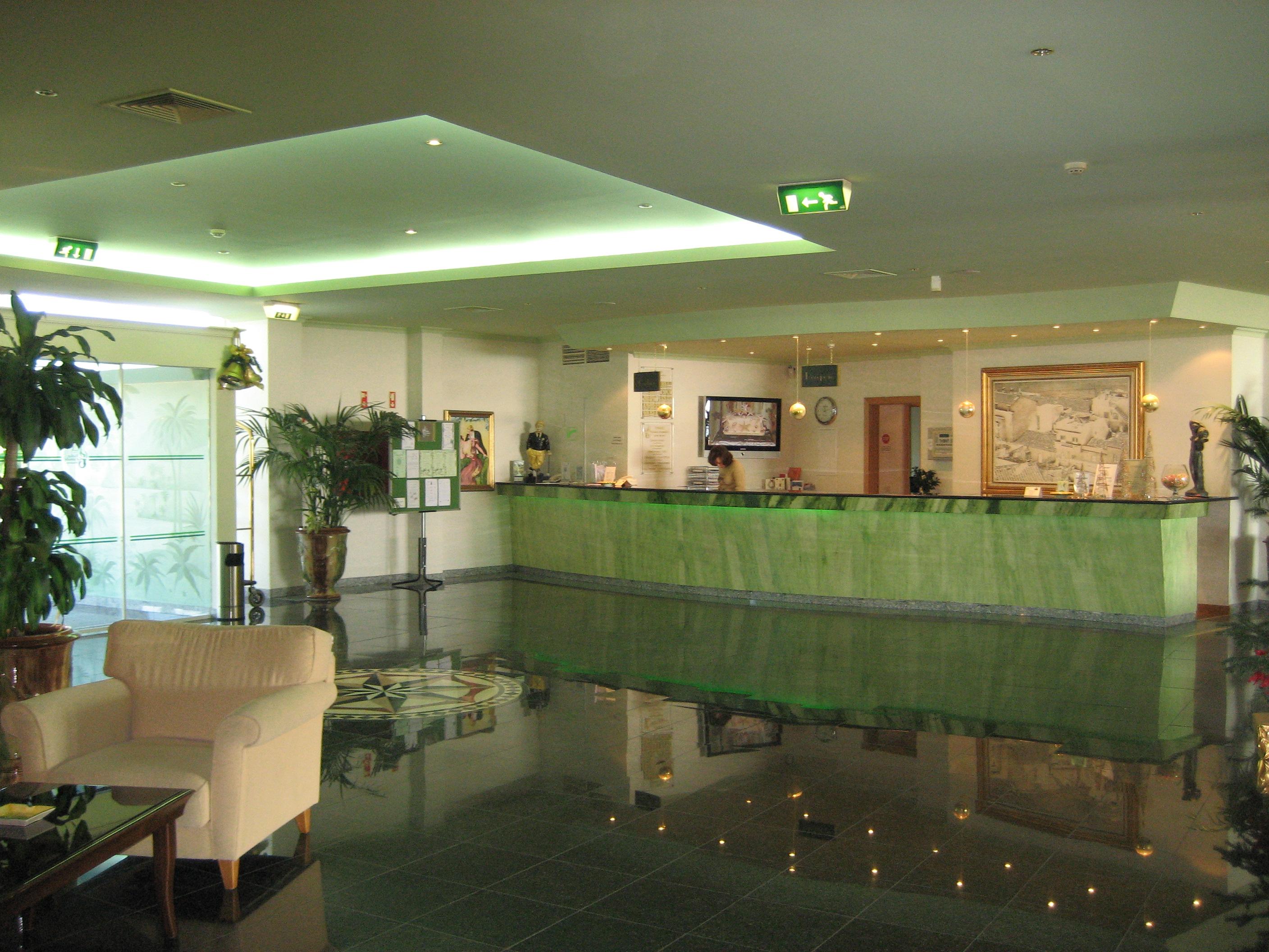 Hotel Baia Grande Albufeira Bagian luar foto
